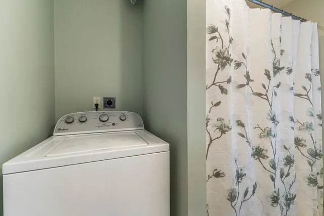 $679,000 | 166 Pine Point Road, Scarborough, ME 04074