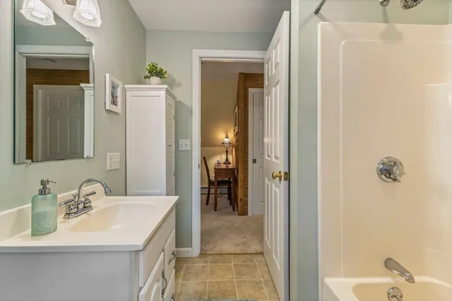 $679,000 | 166 Pine Point Road, Scarborough, ME 04074