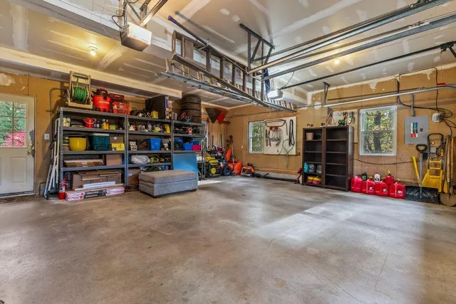 $679,000 | 166 Pine Point Road, Scarborough, ME 04074