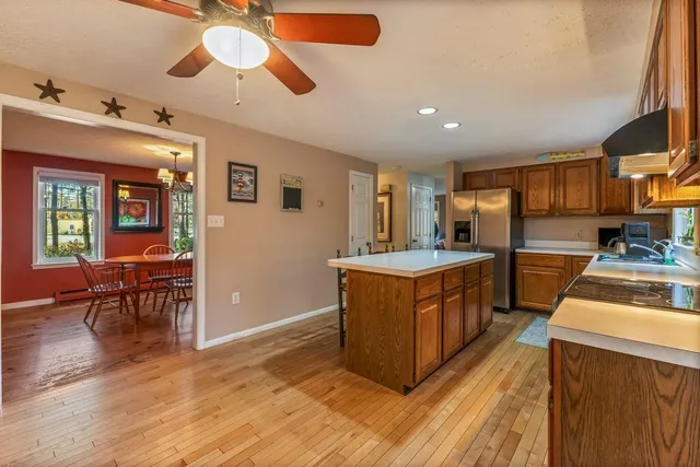 $679,000 | 166 Pine Point Road, Scarborough, ME 04074