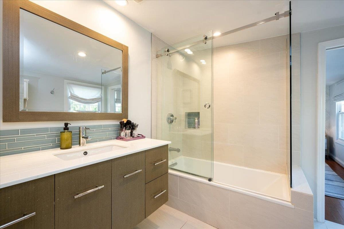 1609 Carson Street Raleigh, NC 27608 - Photo 23 of 30 Photo 23