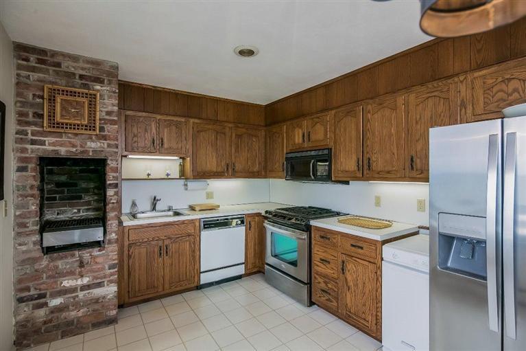 8 Captain Hook Road East Sandwich, MA 02537 - Photo 11 of 30 Additional Photo