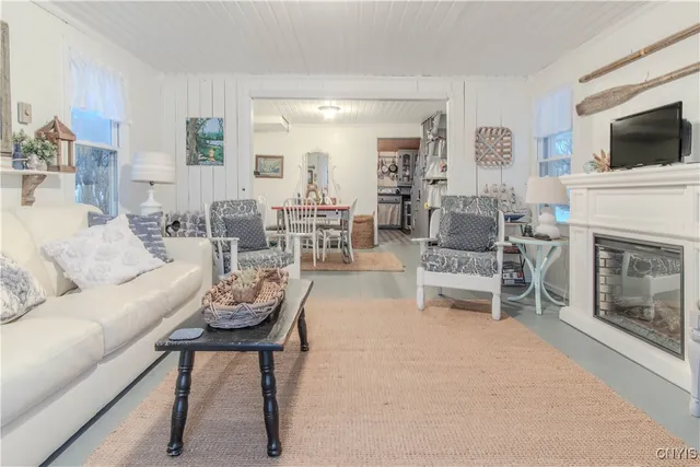 $339,900 | 25335 Indian Point Road, Lyme, NY 13622