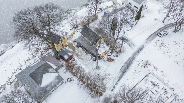 $339,900 | 25335 Indian Point Road, Lyme, NY 13622