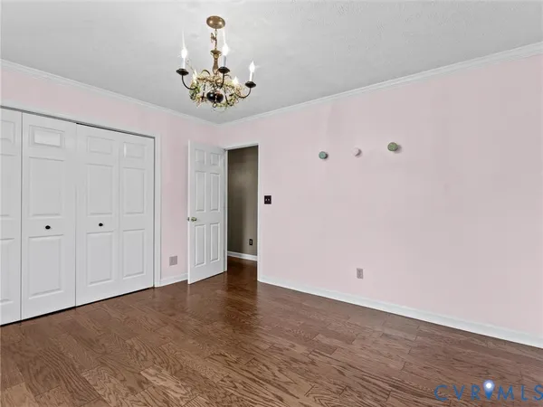 $465,000 | 364 Poplar Drive, Louisa, VA 23093