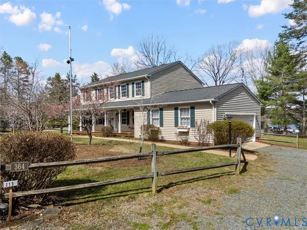 $465,000 | 364 Poplar Drive, Louisa, VA 23093
