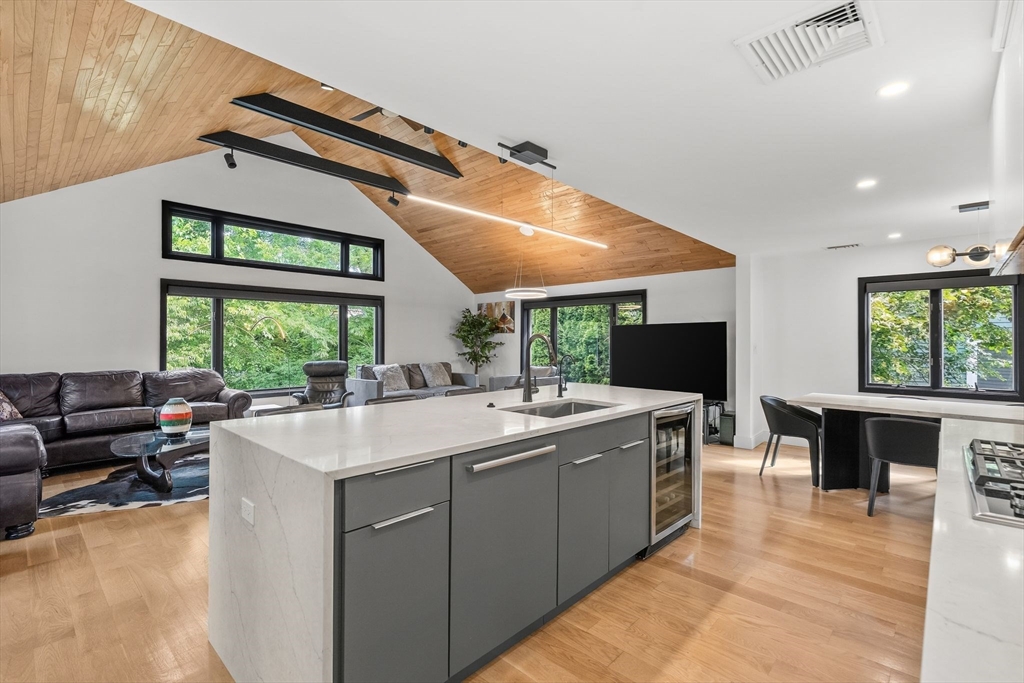 37 Slocum Road Boston, MA 02130 - Photo 12 of 40