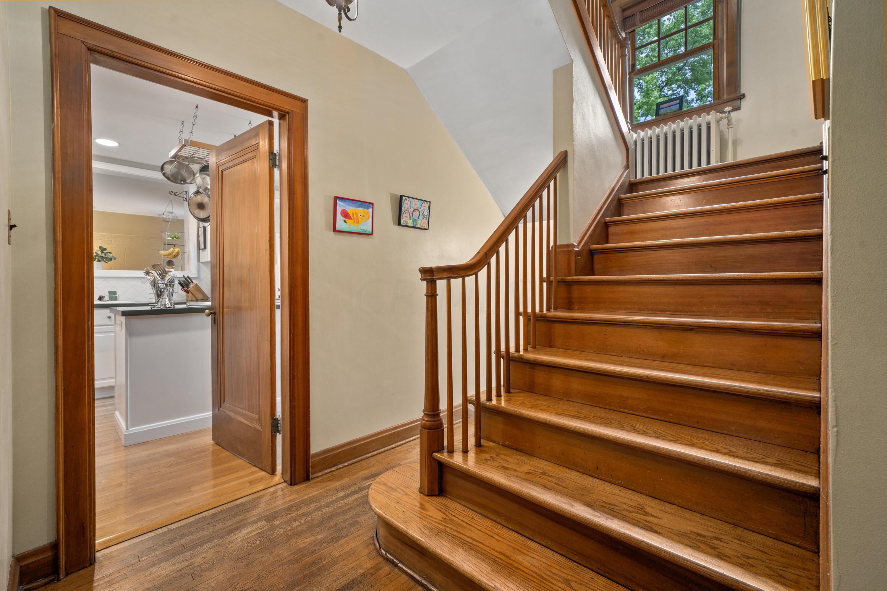 89 North Cassingham Road Bexley, OH 43209 - Photo 13 of 68 DSC01398