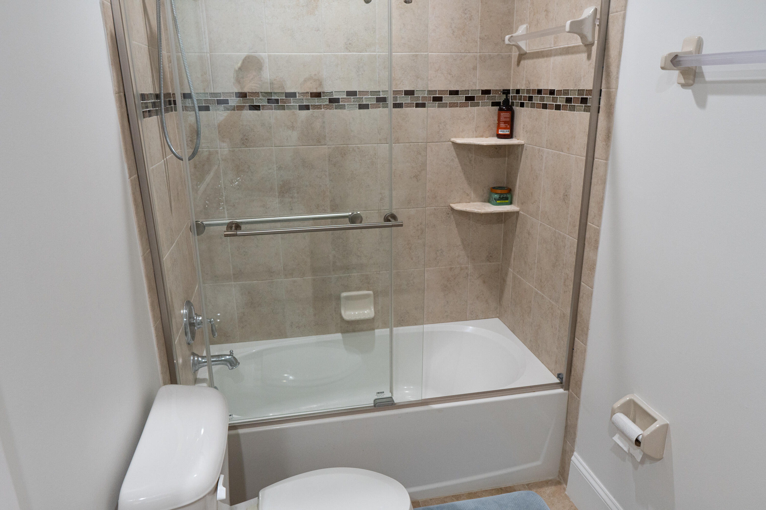 4472 Leo Lane Palm Beach Gardens, FL 33410 - Photo 27 of 35 DSC07399