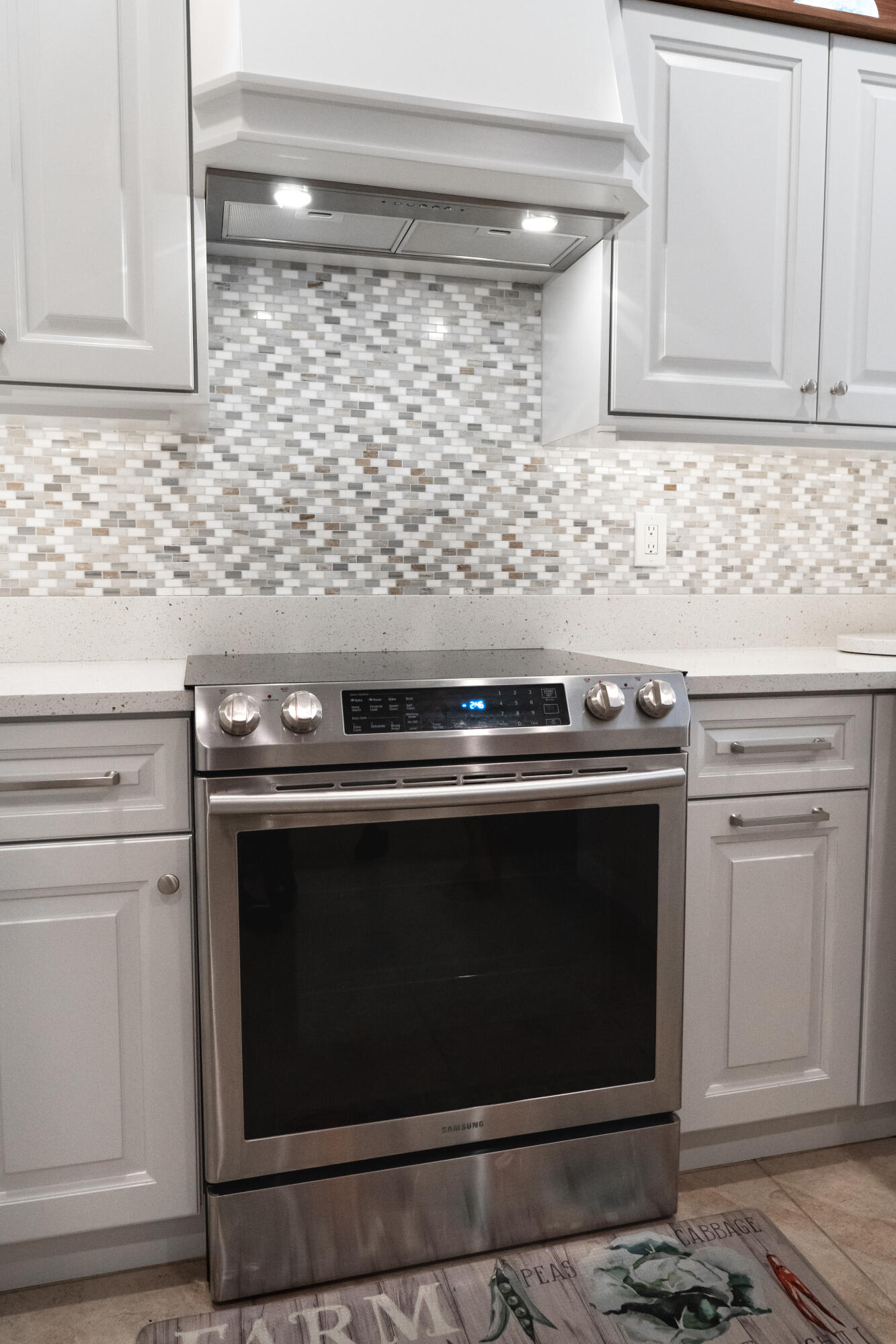 4472 Leo Lane Palm Beach Gardens, FL 33410 - Photo 8 of 35 DSC07529