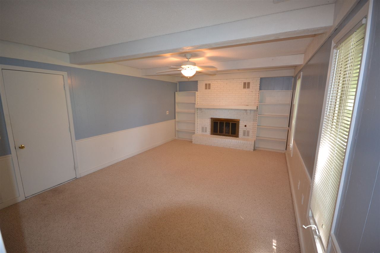 5816 Oak Fall Road Fort Wayne, IN 46845 - Photo 7 of 17