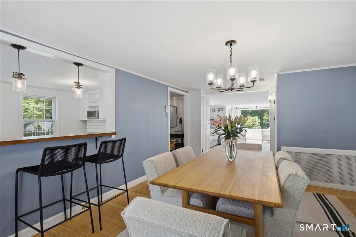 247 Chestnut Hill Road Stamford, CT 06903 - Photo 13 of 30