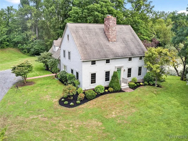 $640,000 | 17087 Howard Road, Clarendon, NY 14470