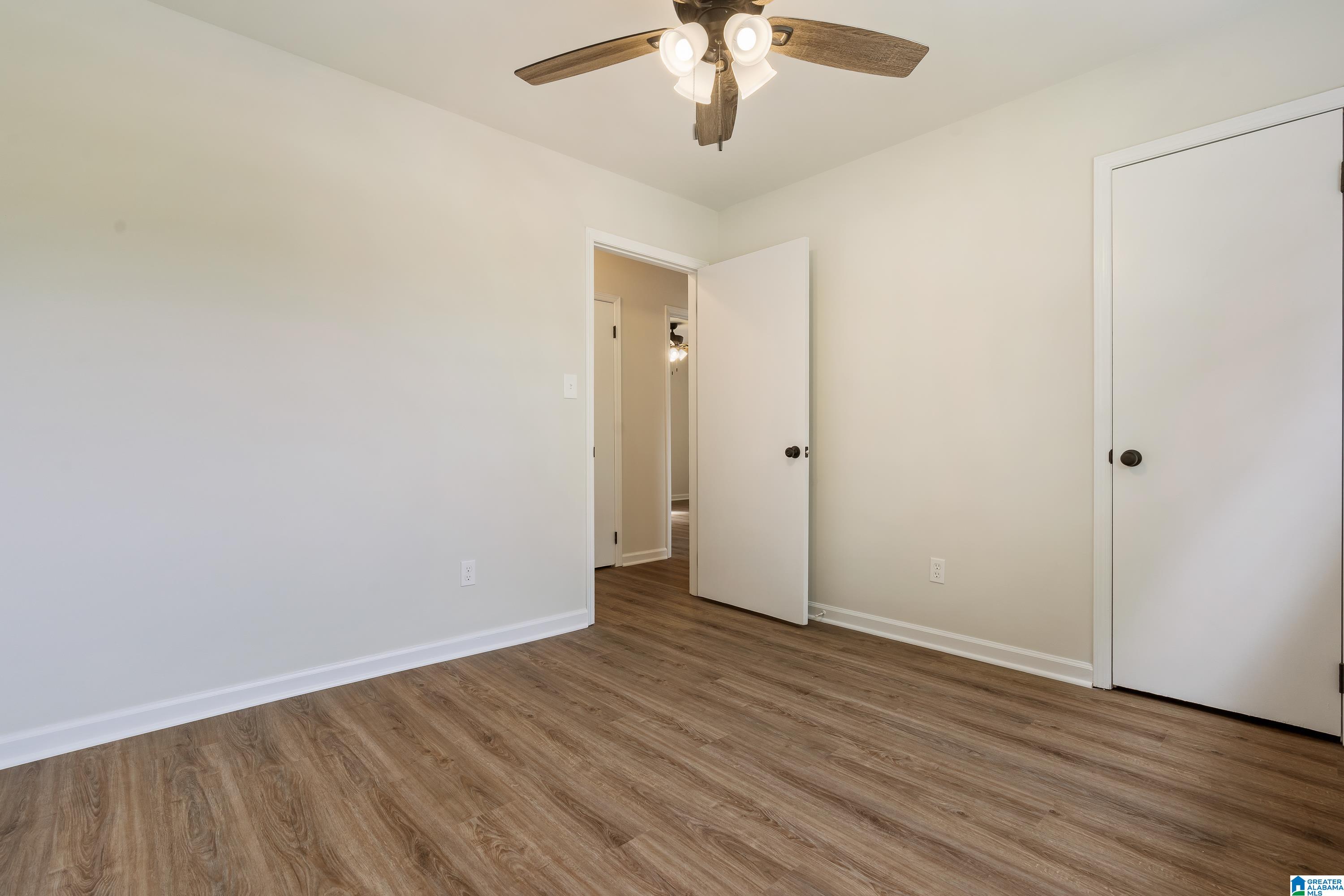 529 Overhill Drive Pelham, AL 35124 - Photo 33 of 38