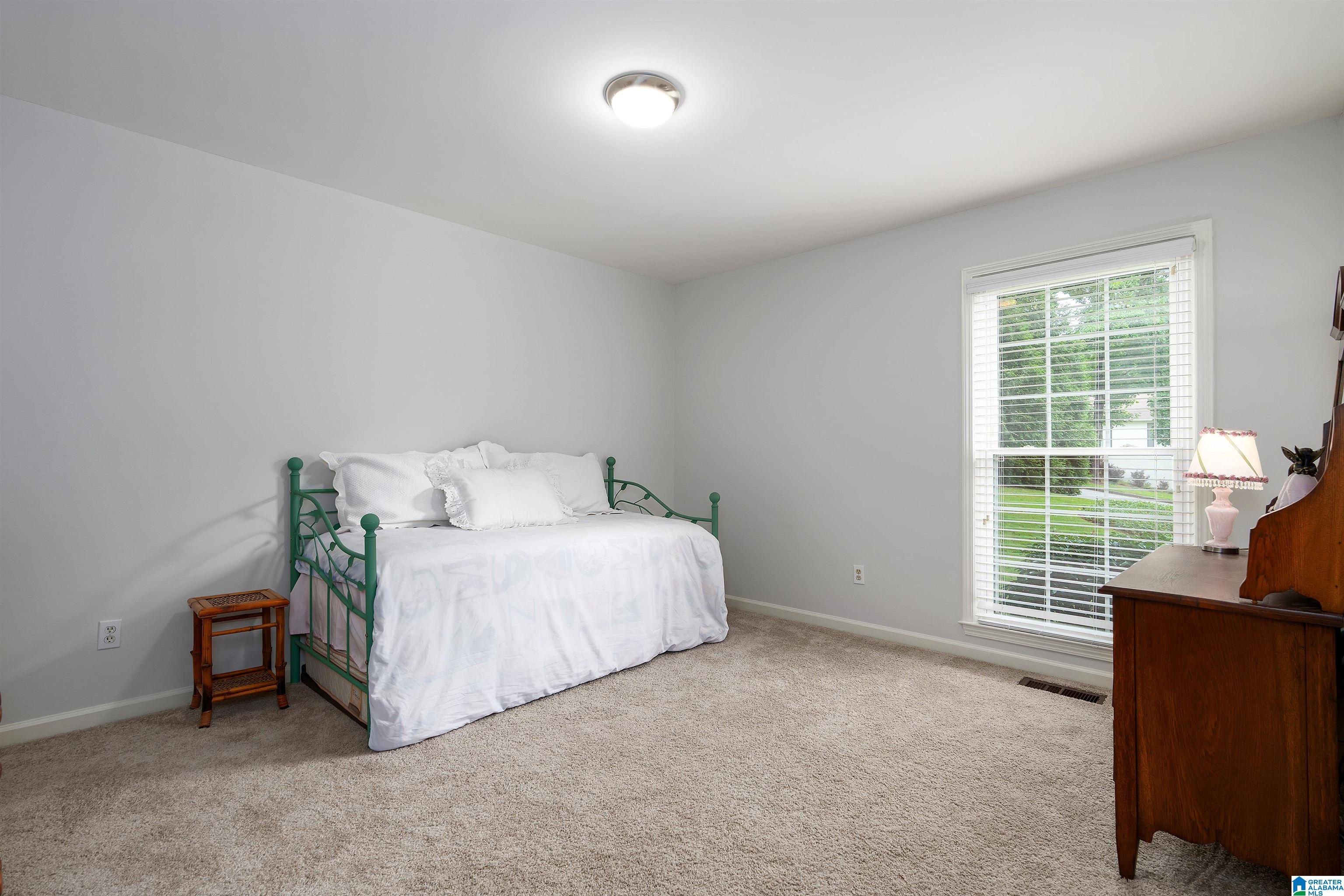 126 Willow Ridge Drive Pelham, AL 35124 - Photo 14 of 25