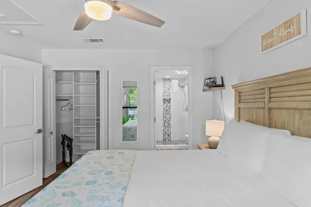 a view of a bedroom with a wardrobe space