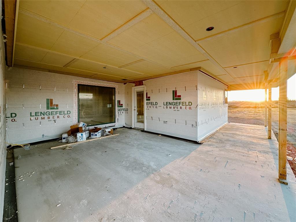 1109 Dillinger Road Hewitt, TX 76643 - Photo 13 of 13 a view of a room with gym equipment