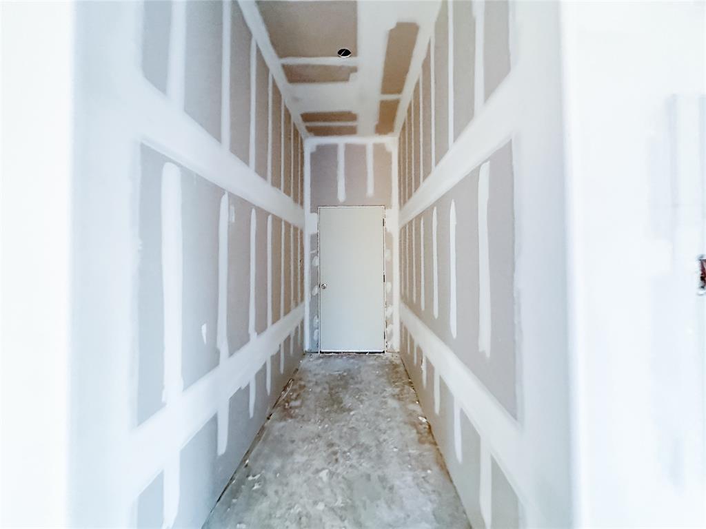 1109 Dillinger Road Hewitt, TX 76643 - Photo 5 of 13 a view of entryway