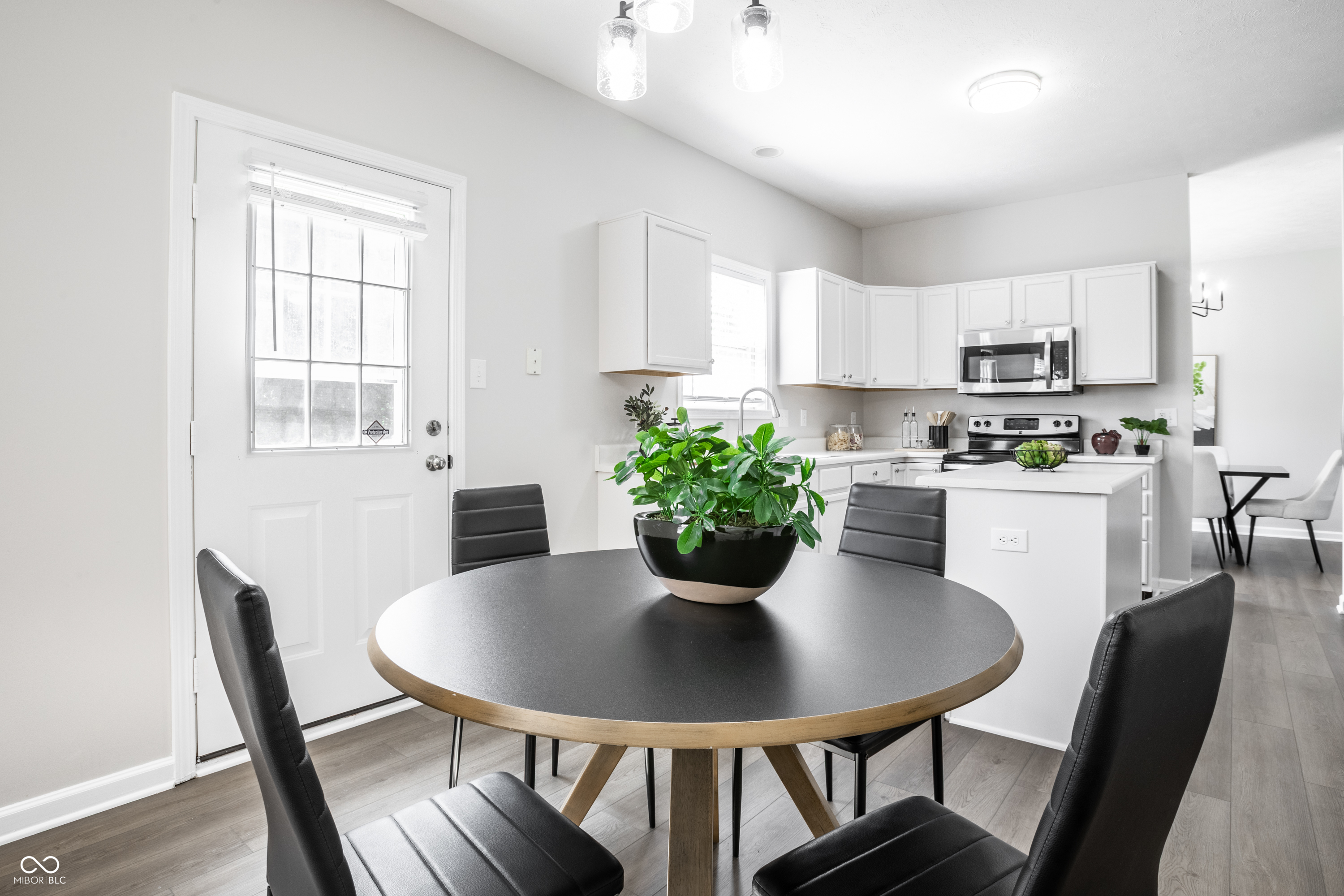 10887 Parrot Court Fishers, IN 46037 - Photo 15 of 44