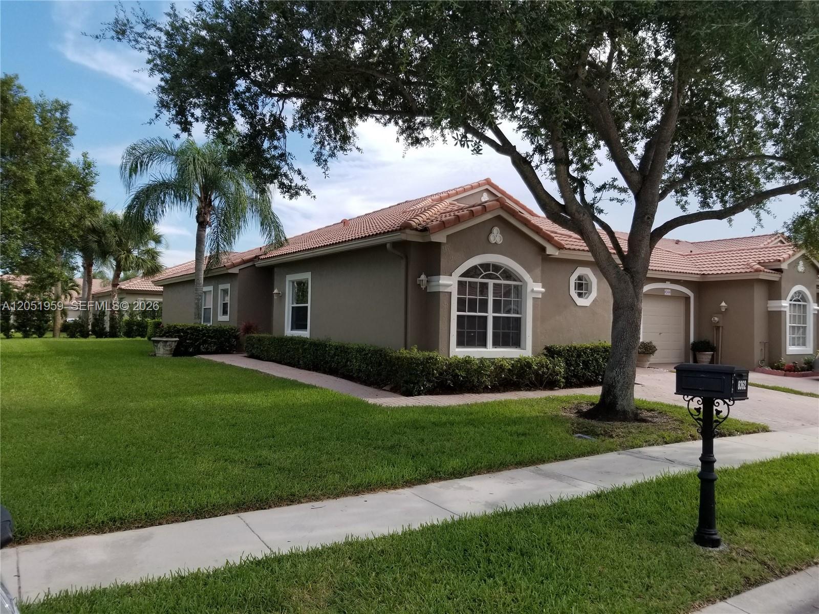 8362 Vía Serena Boca Raton, FL 33433 - Photo 1 of 16