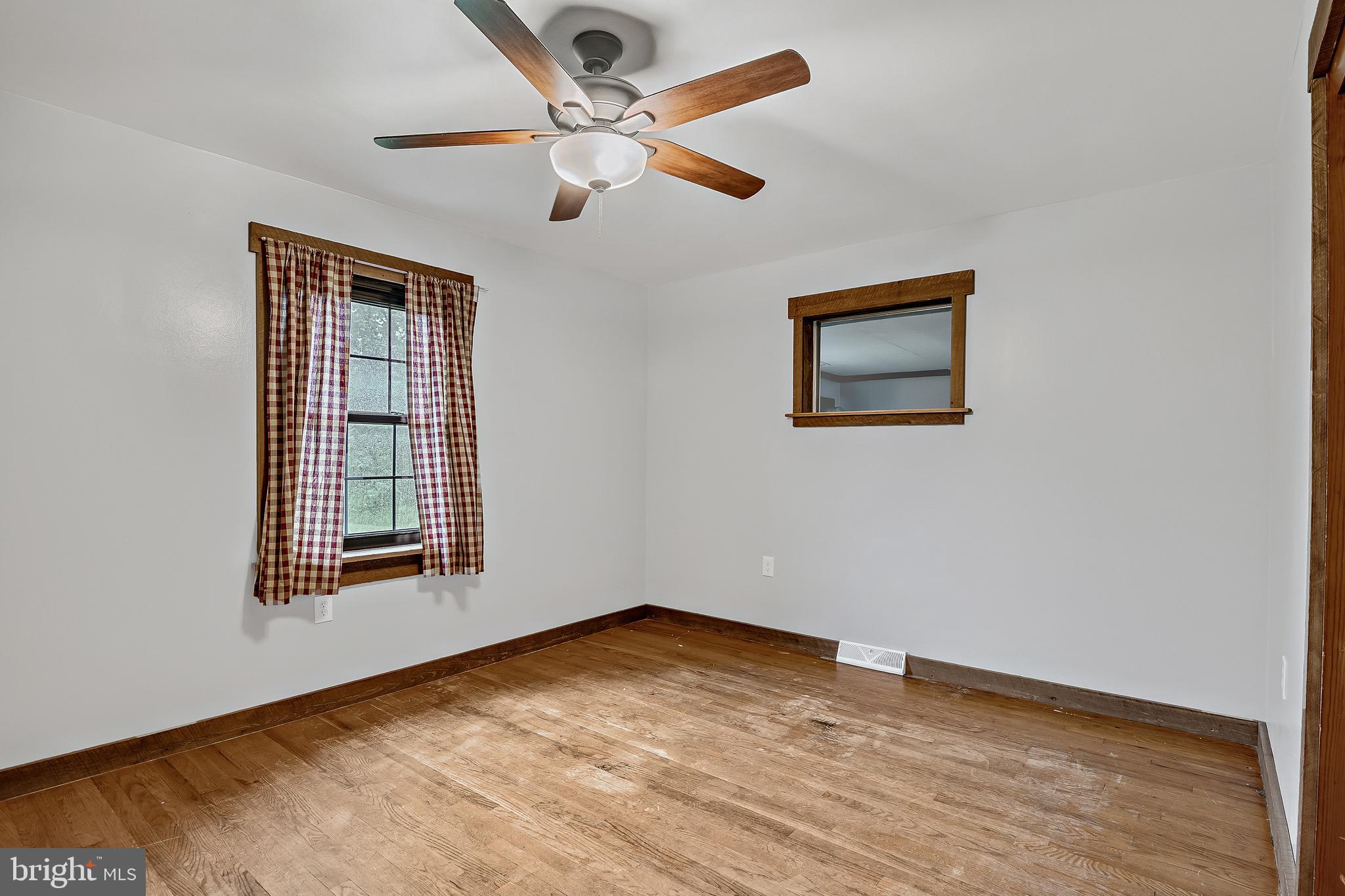 205 Whisler Road Etters, PA 17319 - Photo 18 of 28 Gallery Image 18