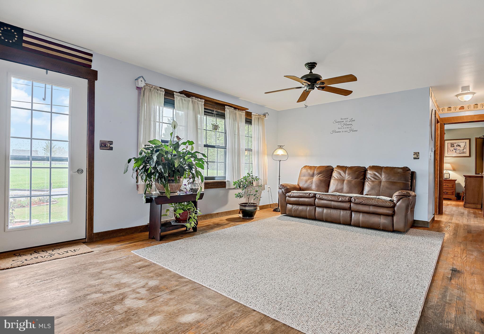 205 Whisler Road Etters, PA 17319 - Photo 5 of 28 Gallery Image 5