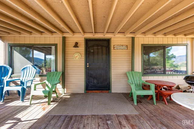 a living room filled with furniture