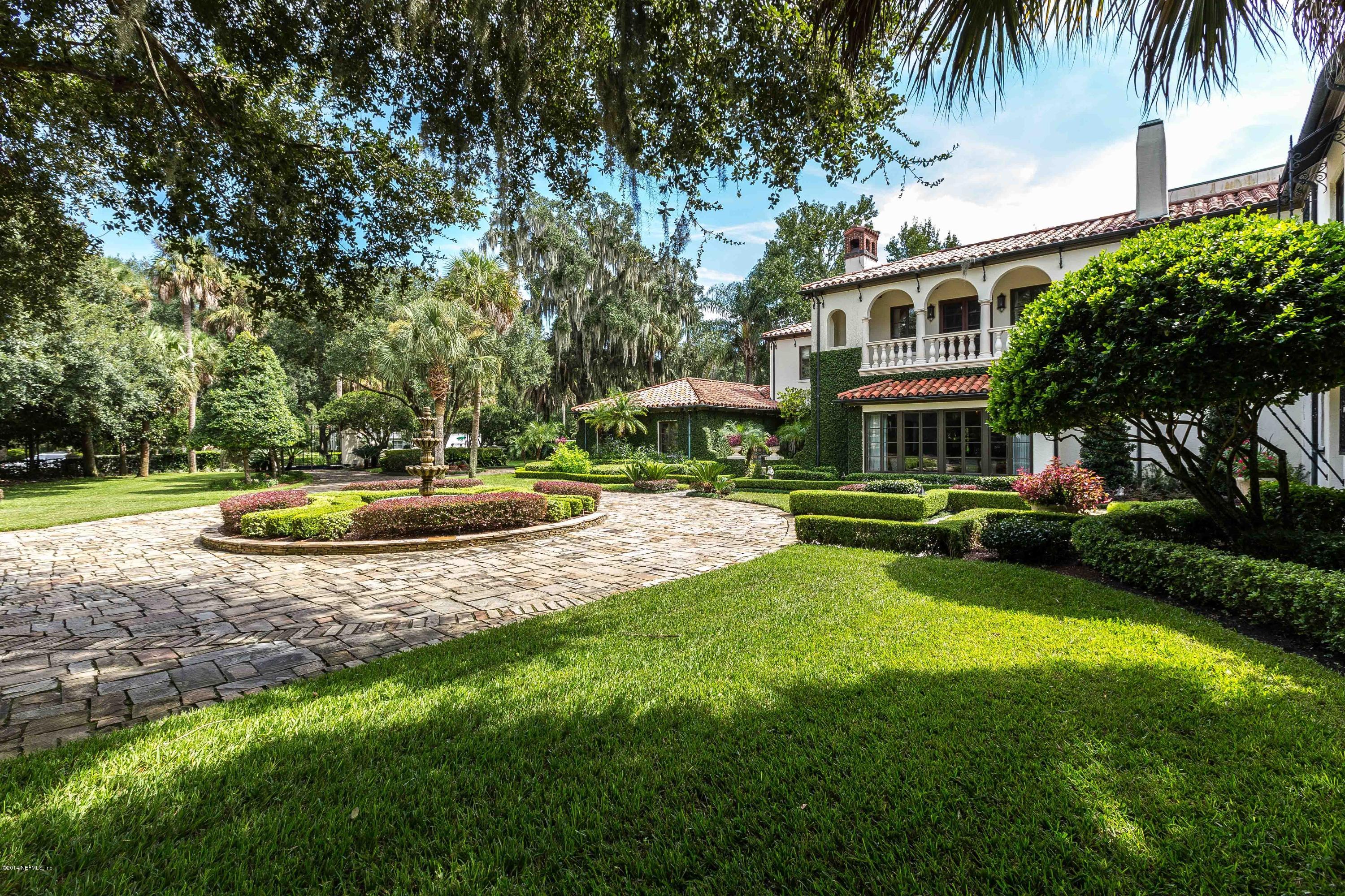 2252 River Road Jacksonville, FL 32207 - Photo 12 of 127 Circular driveway