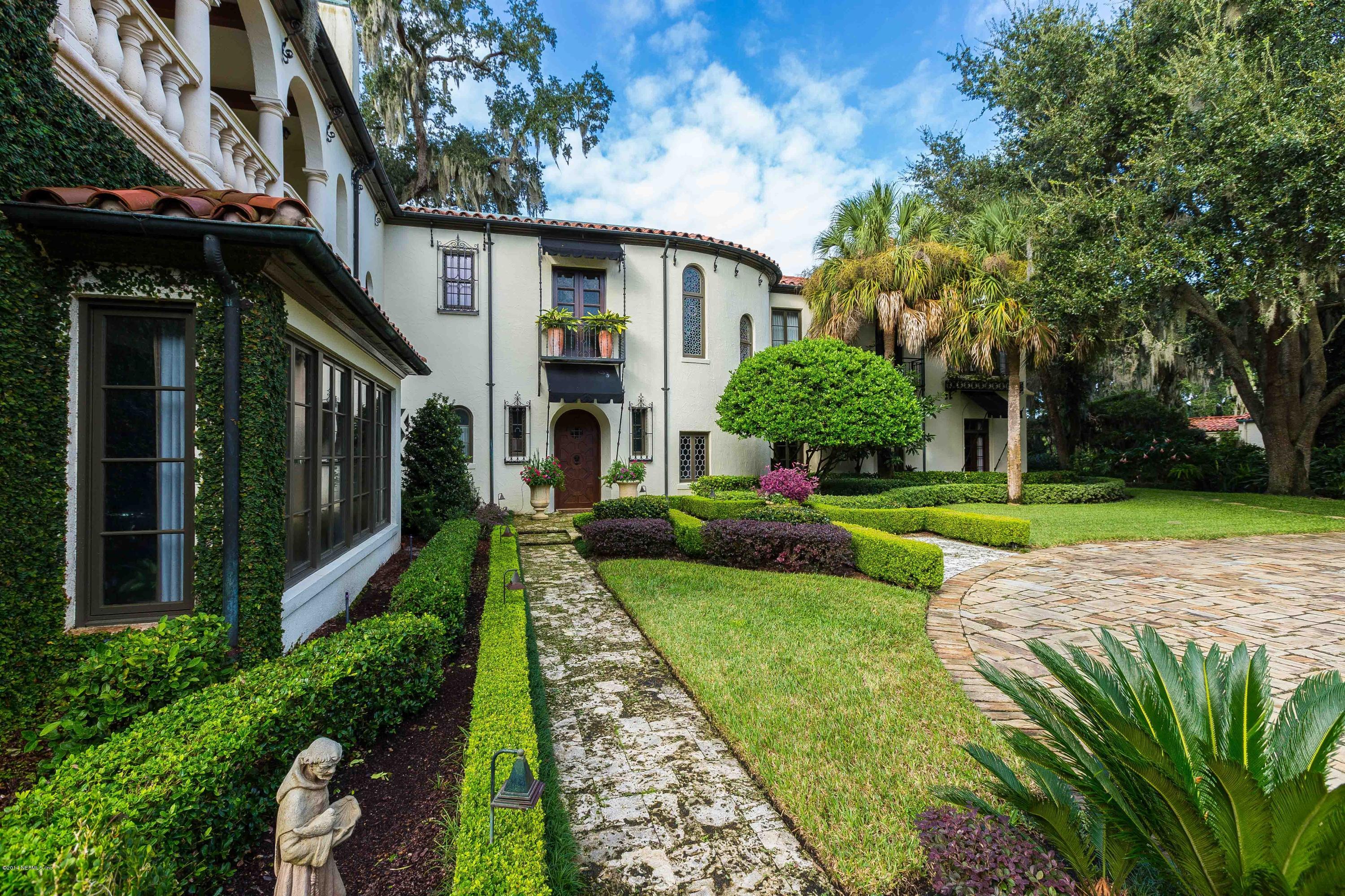 2252 River Road Jacksonville, FL 32207 - Photo 13 of 127 Side view