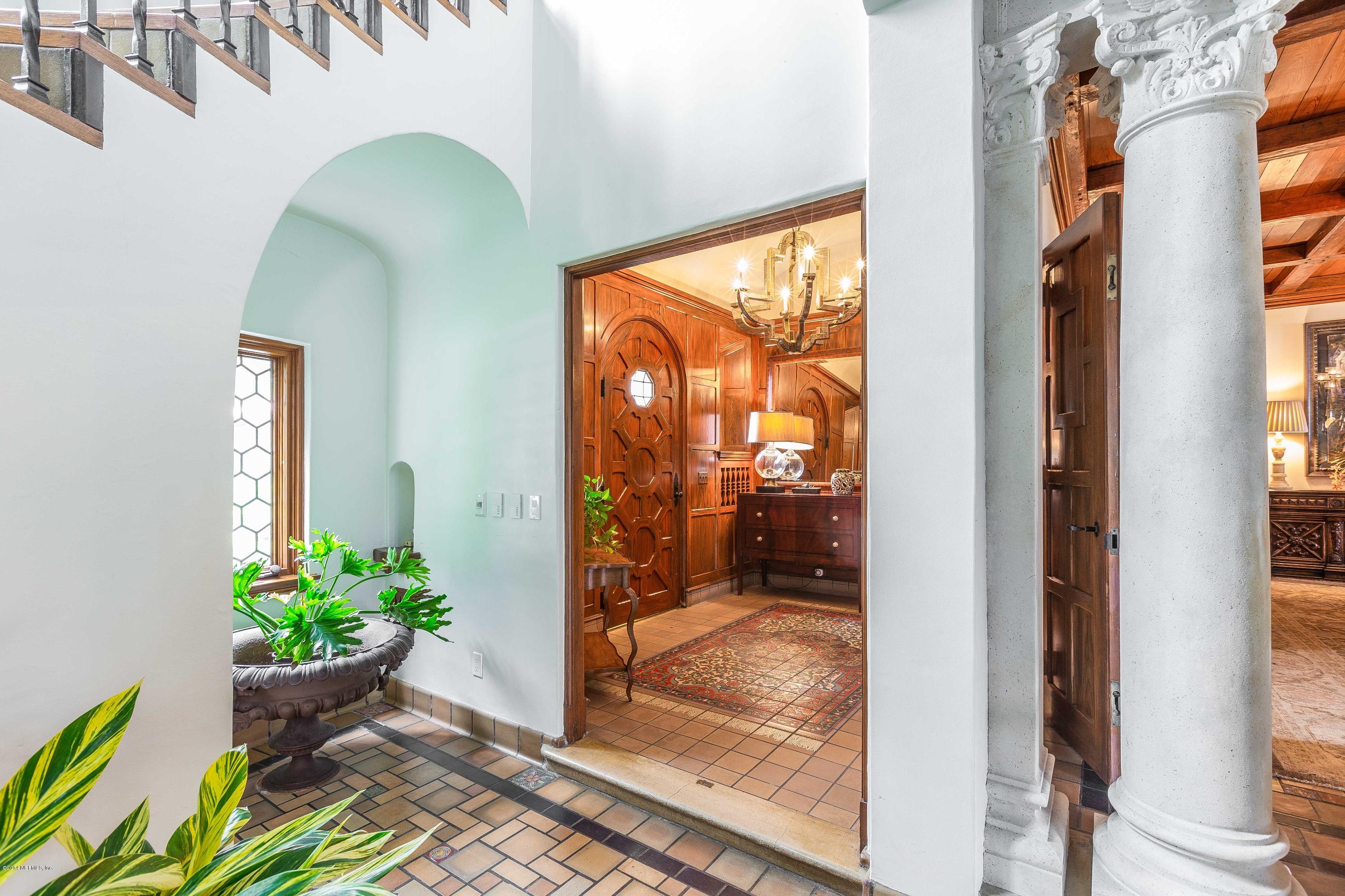 2252 River Road Jacksonville, FL 32207 - Photo 21 of 127 Foyer