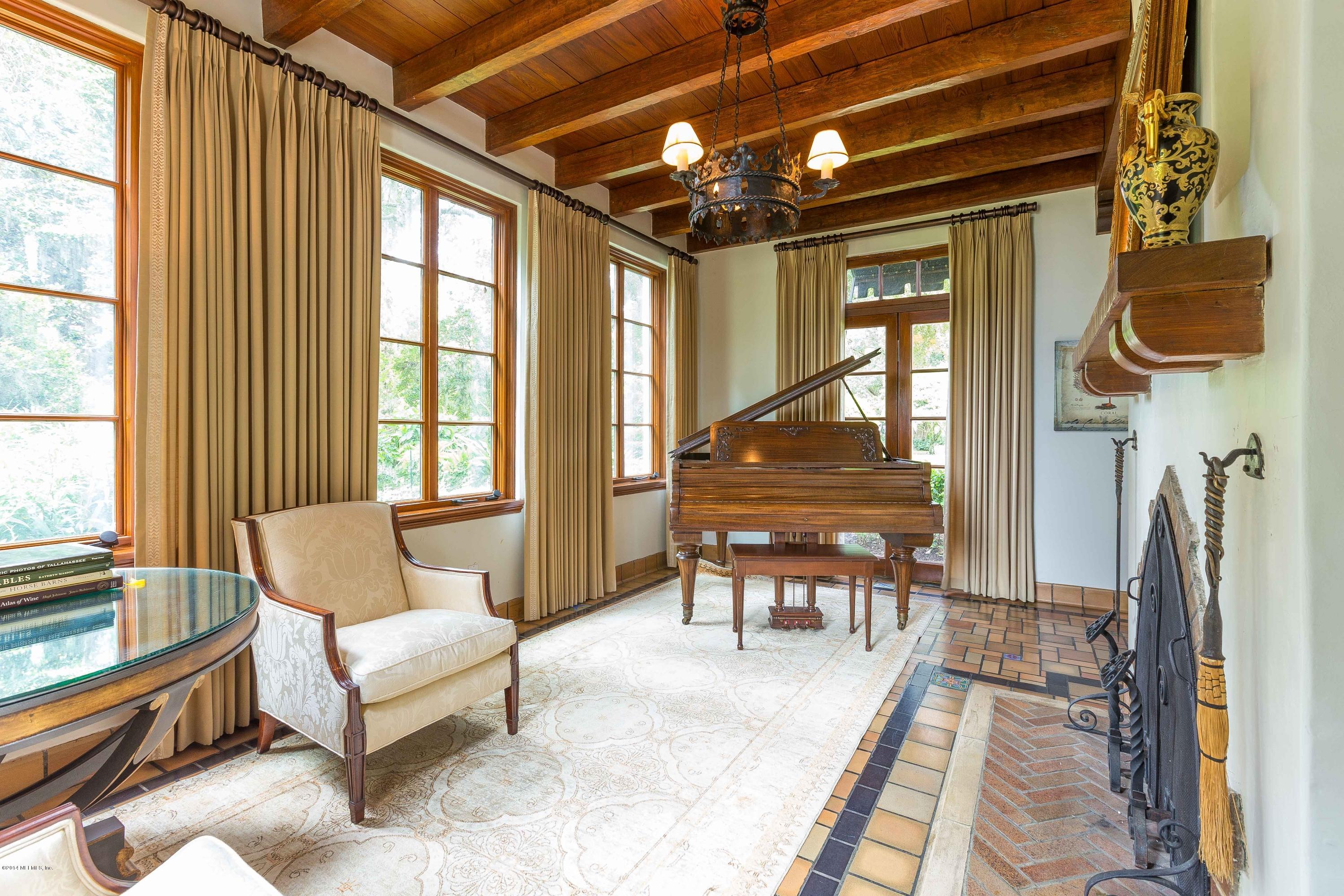 2252 River Road Jacksonville, FL 32207 - Photo 35 of 127 Music room
