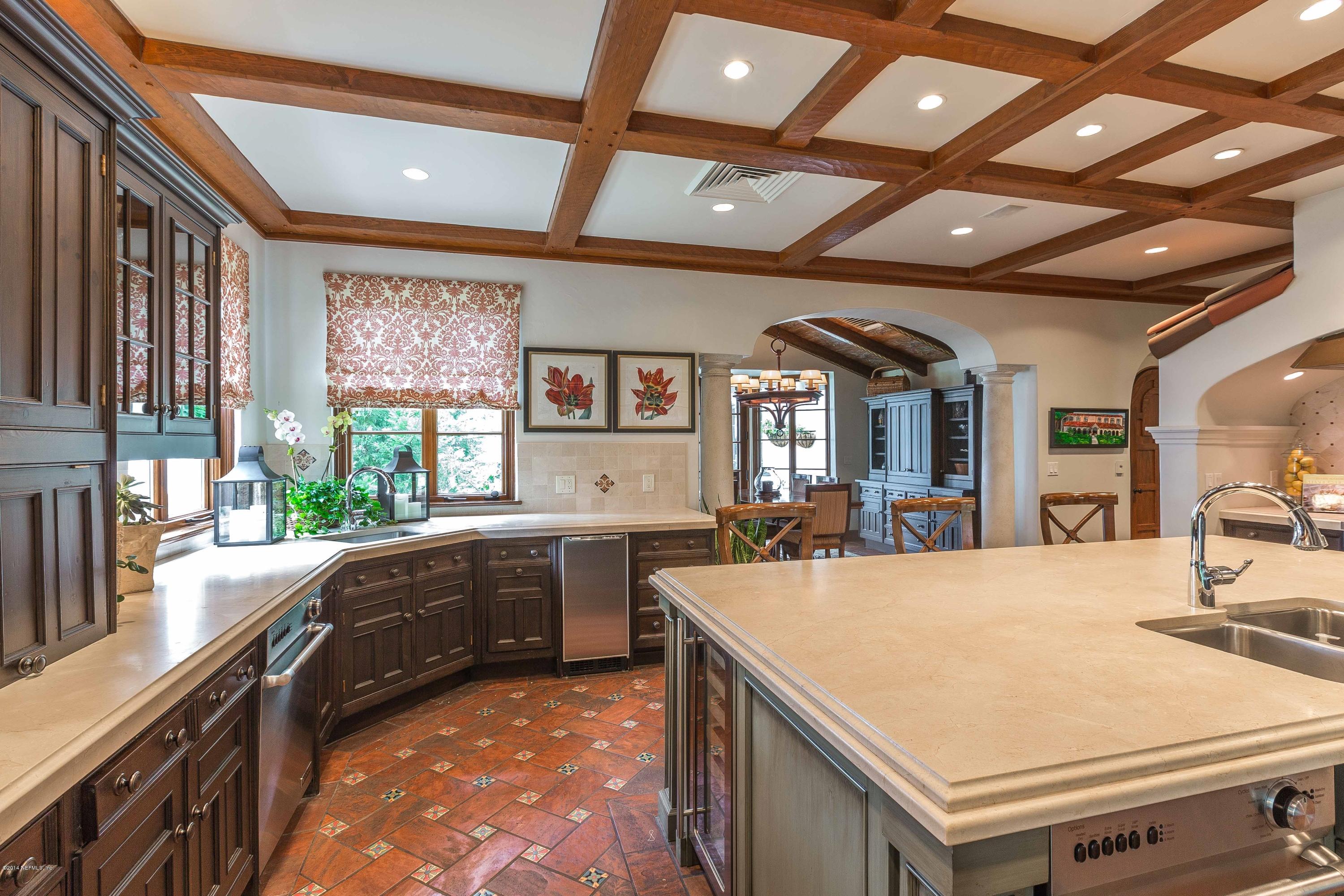 2252 River Road Jacksonville, FL 32207 - Photo 48 of 127 Kitchen