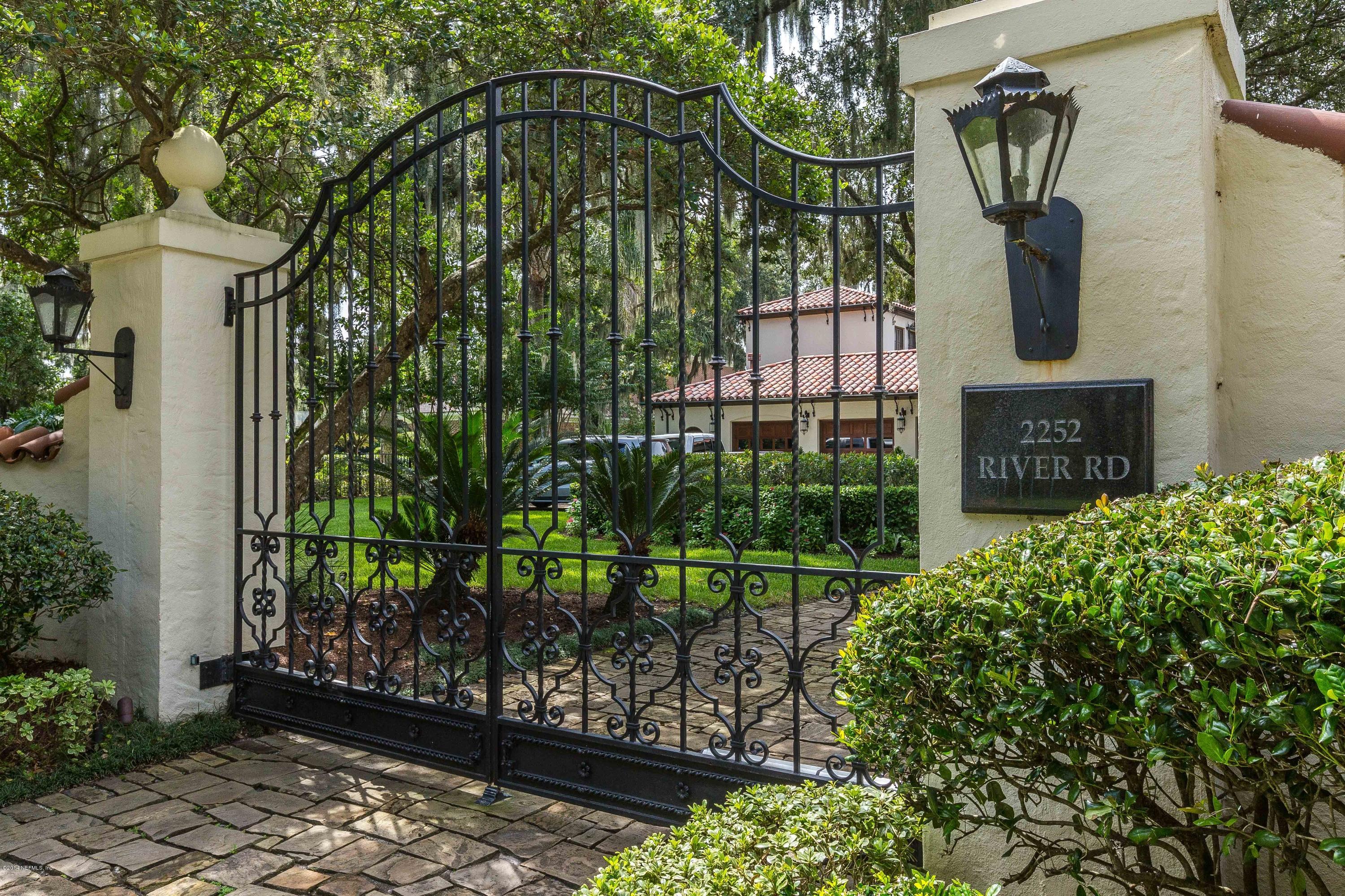 2252 River Road Jacksonville, FL 32207 - Photo 5 of 127 Gate