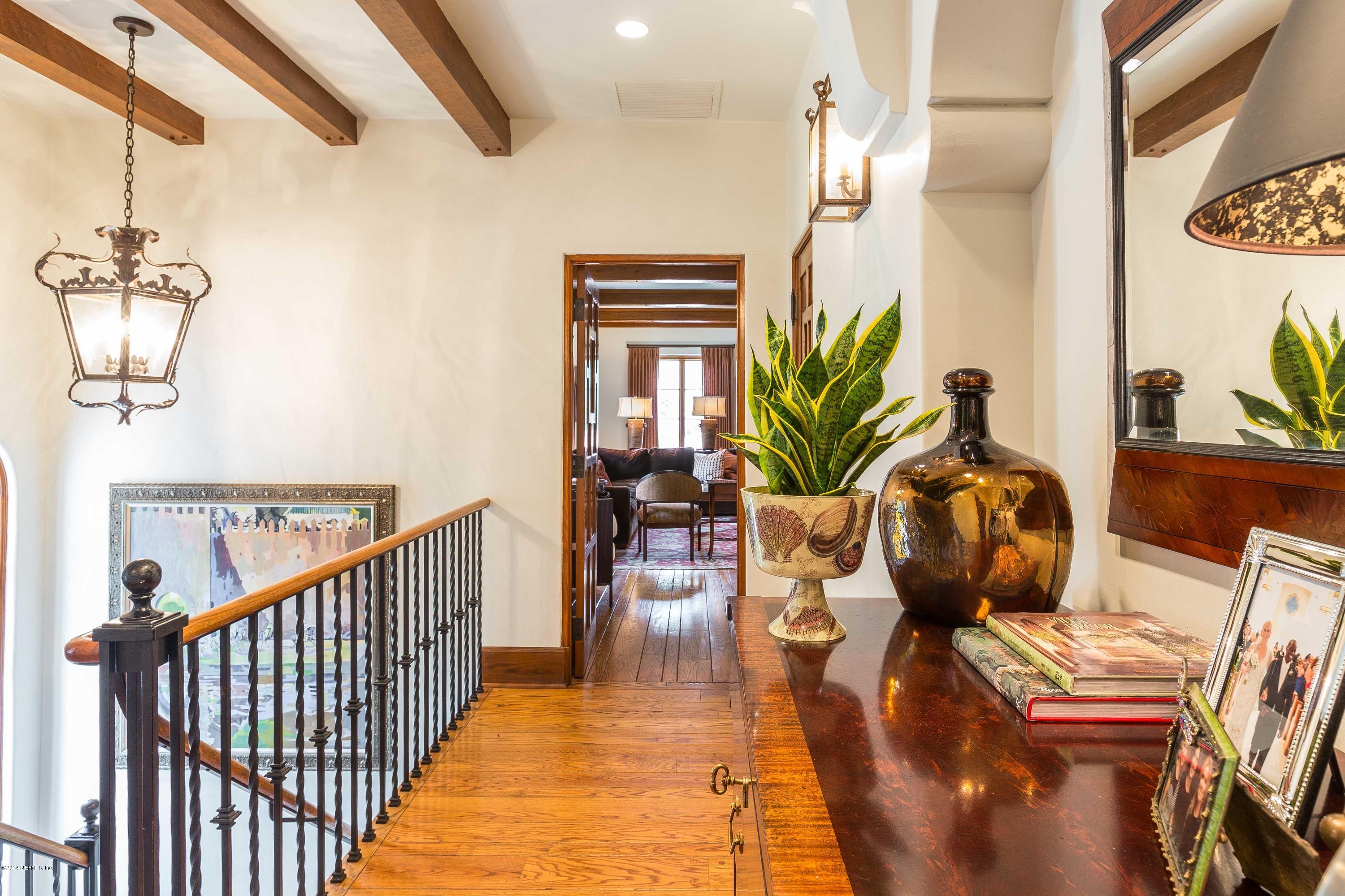 2252 River Road Jacksonville, FL 32207 - Photo 77 of 127 2nd floor Hallway