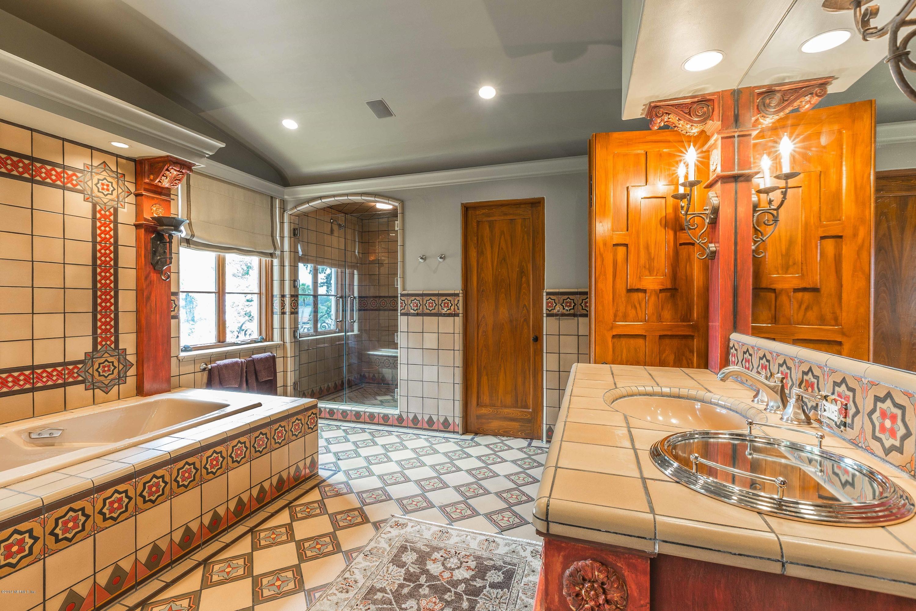 2252 River Road Jacksonville, FL 32207 - Photo 85 of 127 Master Bathroom