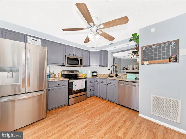 $405,000 | 7283 Procopio Circle, Columbia, MD 21046