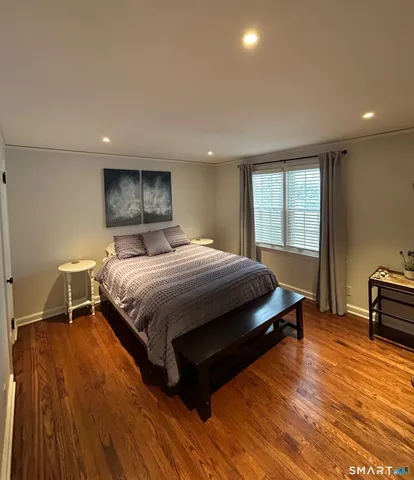 $5,500 | 276 Dunnlea Road, Fairfield, CT 06824