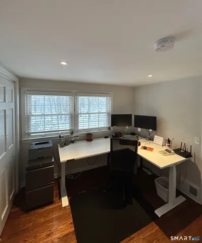 $5,500 | 276 Dunnlea Road, Fairfield, CT 06824