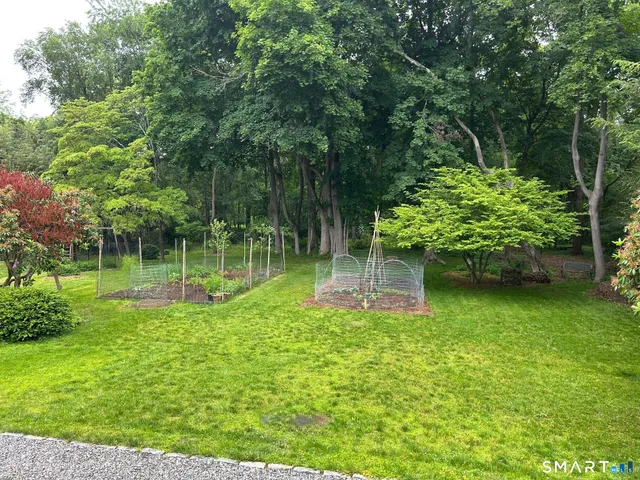 $5,500 | 276 Dunnlea Road, Fairfield, CT 06824