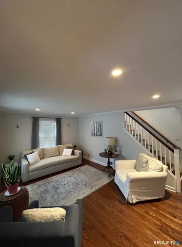 $5,500 | 276 Dunnlea Road, Fairfield, CT 06824