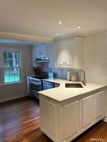 $5,500 | 276 Dunnlea Road, Fairfield, CT 06824