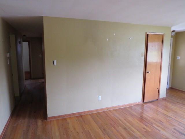 223 Barbara Drive McKees Rocks, PA 15136 - Photo 6 of 19 Gallery Image 6