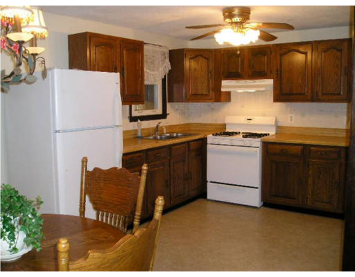 33 Broadview Road Lowell, MA 01852 - Photo 5 of 7 Gallery Image 5