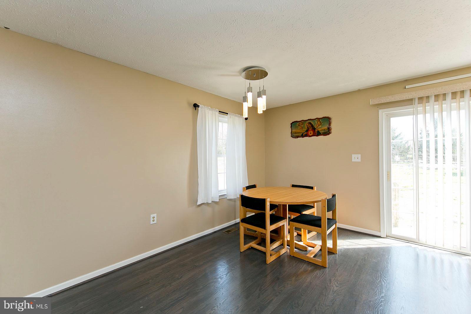580 Ridgeview Road Capon Bridge, VA 26711 - Photo 21 of 44 Dining Room