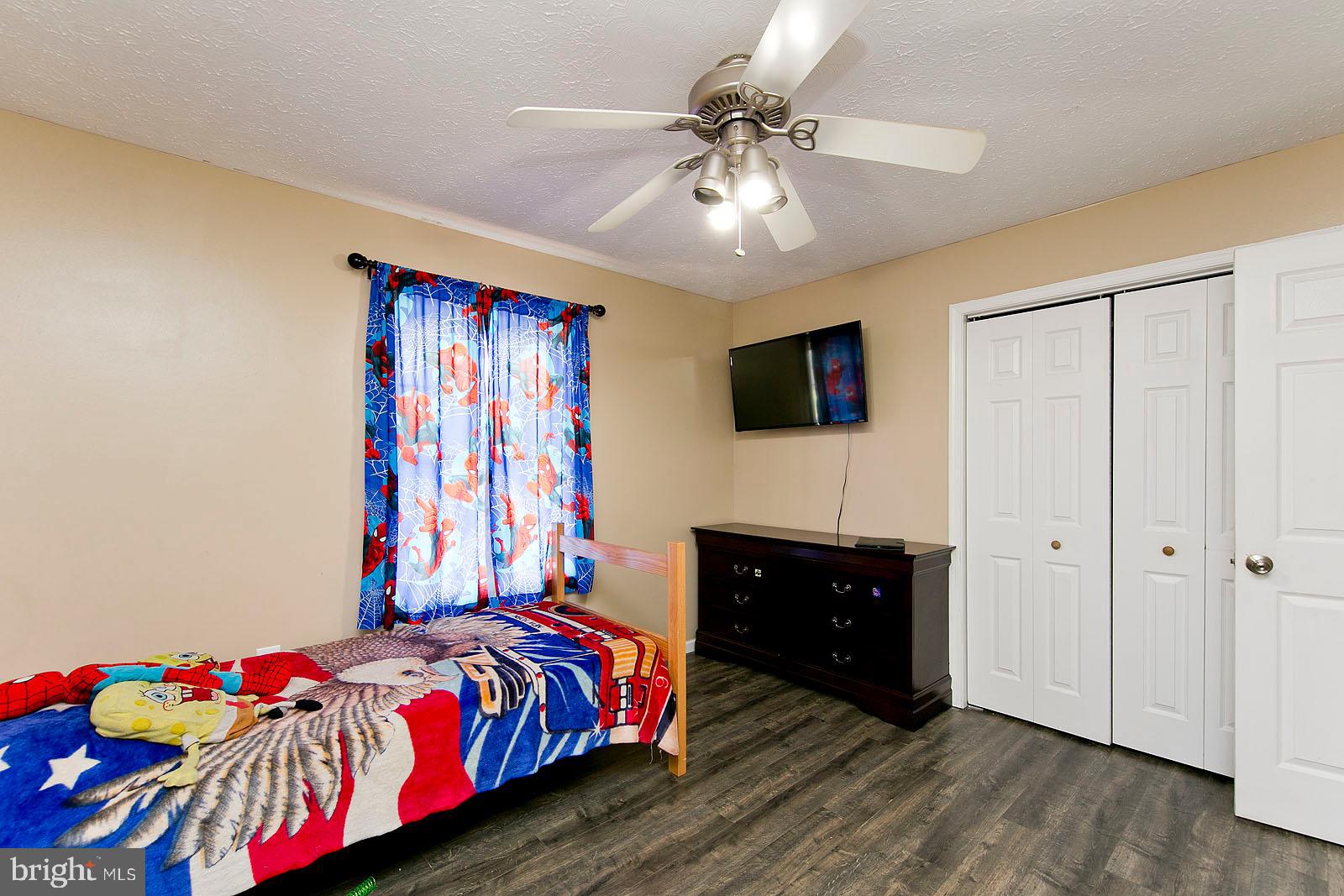 580 Ridgeview Road Capon Bridge, VA 26711 - Photo 35 of 44 Bedroom