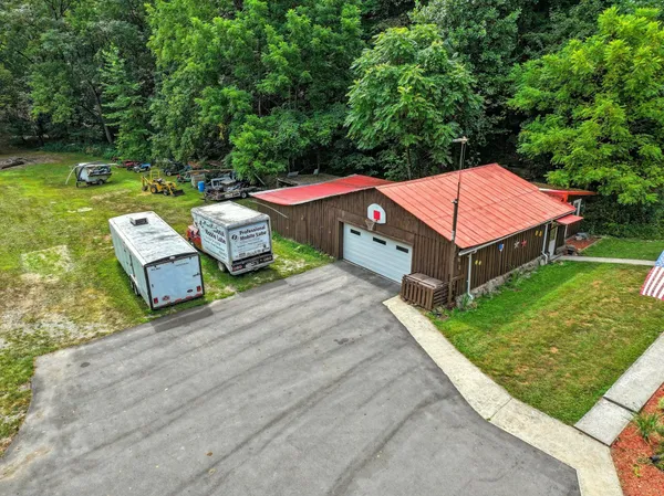 $639,900 | 3119 Tyree Springs Road, Hendersonville, TN 37075