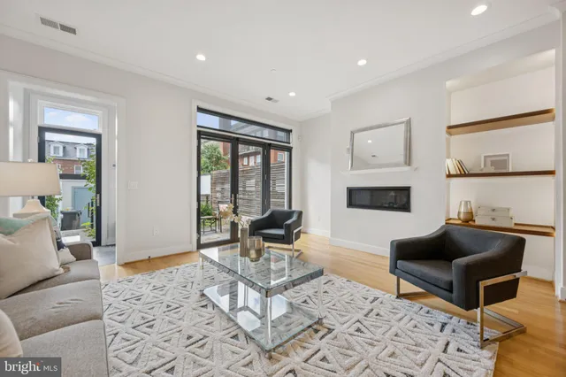 $1,950,000 | 1325 D Street Southeast, Washington, DC 20003