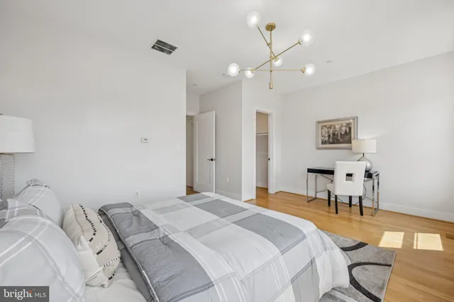 $1,950,000 | 1325 D Street Southeast, Washington, DC 20003