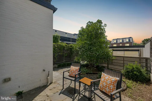 $1,950,000 | 1325 D Street Southeast, Washington, DC 20003