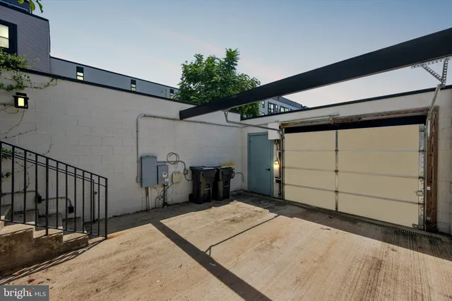 $1,950,000 | 1325 D Street Southeast, Washington, DC 20003